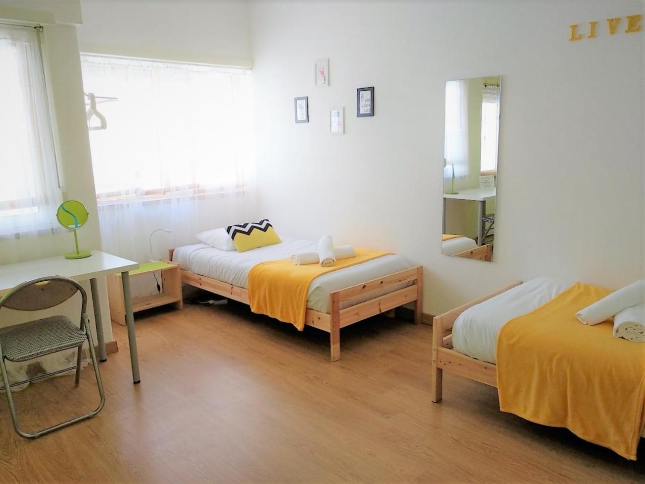 D Wan Guest House Peniche Exterior photo